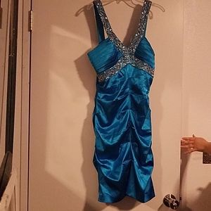 Bee darlin short blue dress
